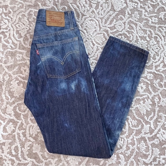 Levi’s 501®️ Original Fit Button-Fly Custom Dyed - Picture 1 of 16